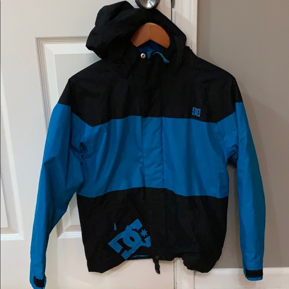 DC snowboard coat boys size medium